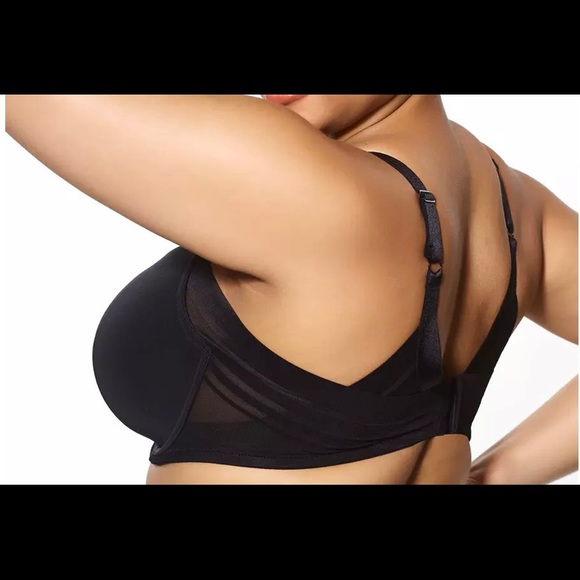 34DDD Black Bra - Picture 2 of 9